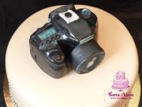 Fényképezőgépes torta