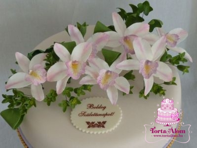 Orchideás torta