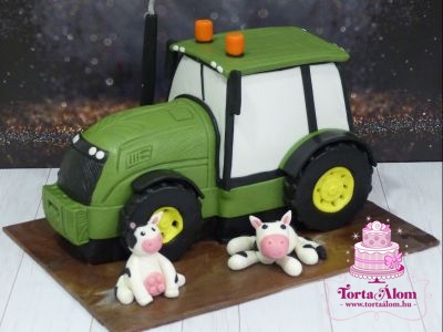 Traktor torta bocikkal